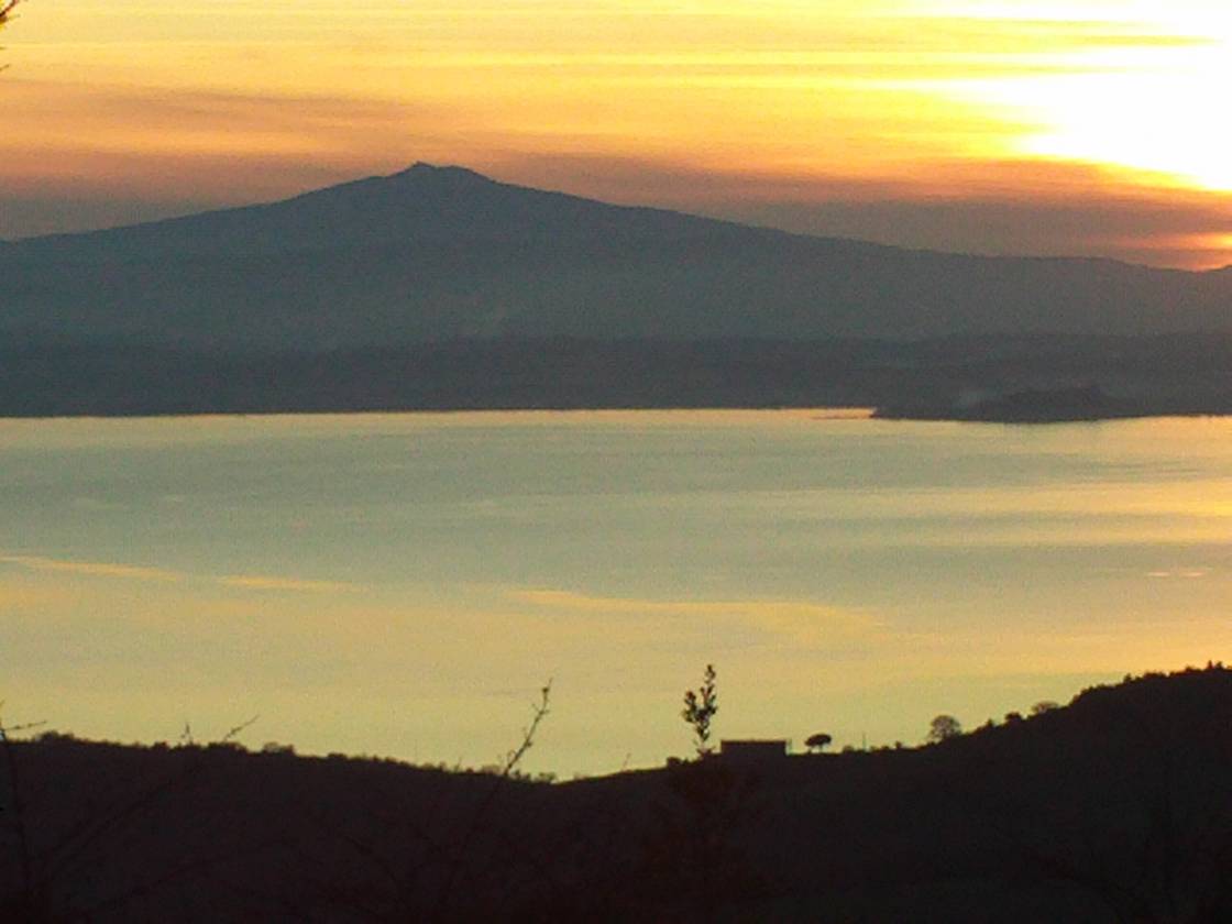 Evening above Lake Trasimeno