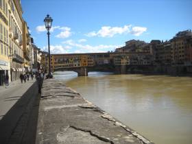 The Pontevecchio bridge, a major sight in Florence
