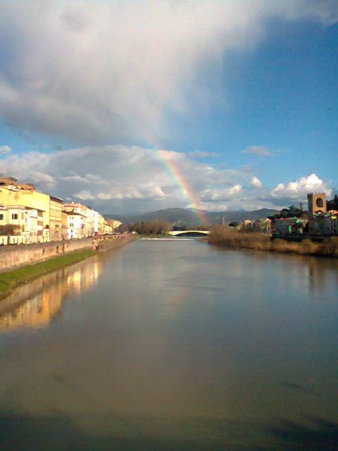 Rainbow over the Arno river